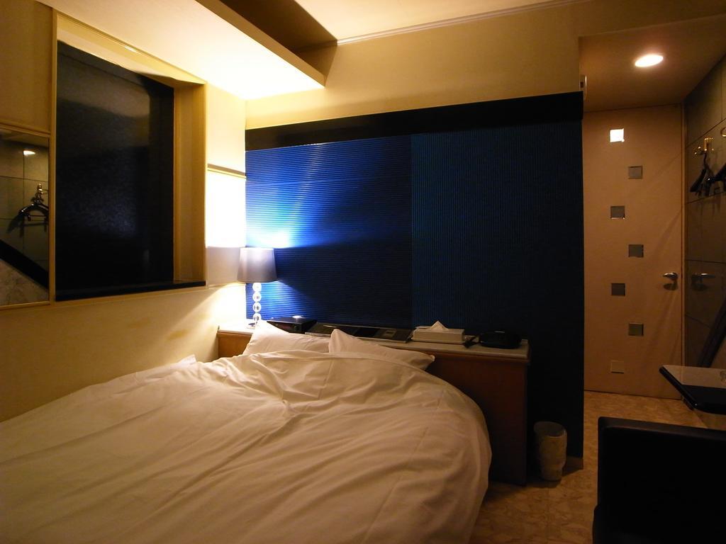 טוקיו Hotel Rafaie (Adults Only) מראה חיצוני תמונה