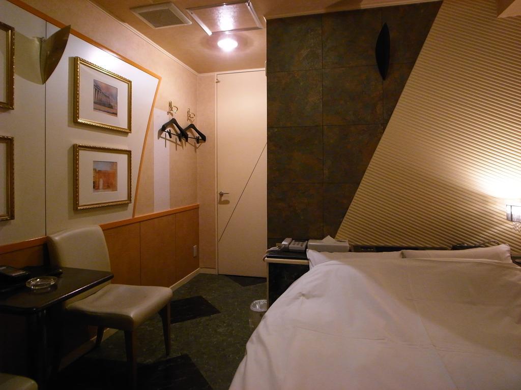 טוקיו Hotel Rafaie (Adults Only) חדר תמונה